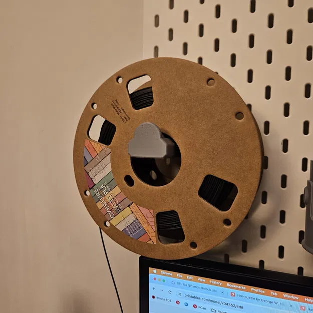 Giá treo cuộn nhựa in 3D gắn bảng Skadis (Skadis Spool Holder) - Image 1