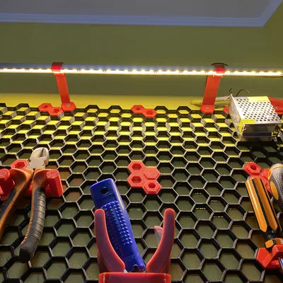 Ngàm gắn đèn LED cho bảng treo dụng cụ Honeycomb Wall