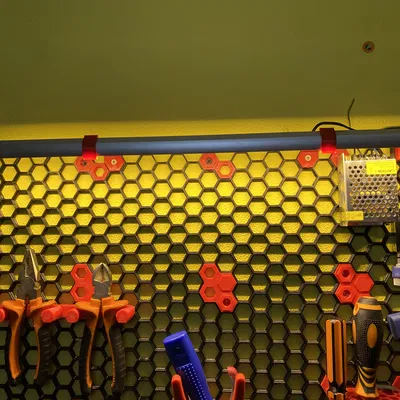Ngàm gắn đèn LED cho bảng treo dụng cụ Honeycomb Wall