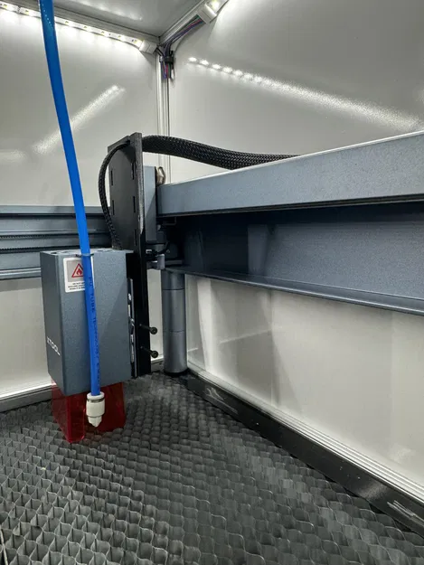 Phụ kiện giữ chân mở rộng cho xTool D1 Pro (Extension Legs Mount) - Image 2