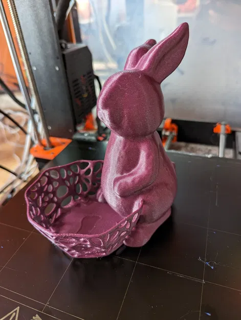 Mô hình chú thỏ ôm giỏ (Easter Bunny with basket) trang trí in 3D - Image 2