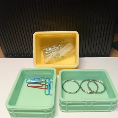 Thùng bia mini xếp chồng: Dựng pin, linh kiện, đồ dùng văn phòng