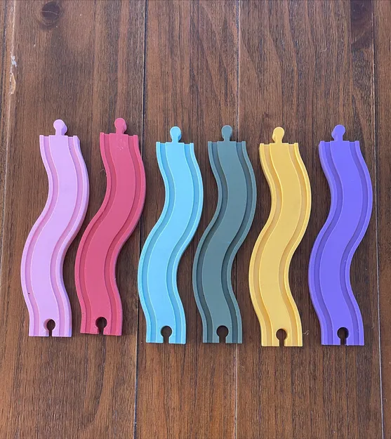 Đường ray tàu hỏa gỗ cong tương thích Brio (Brio Compatible) - Image 1