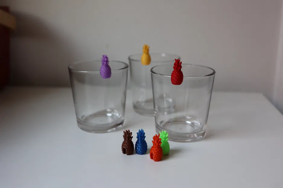 Bộ đánh dấu ly hình quả thơm cho tiệc tùng - Image 1