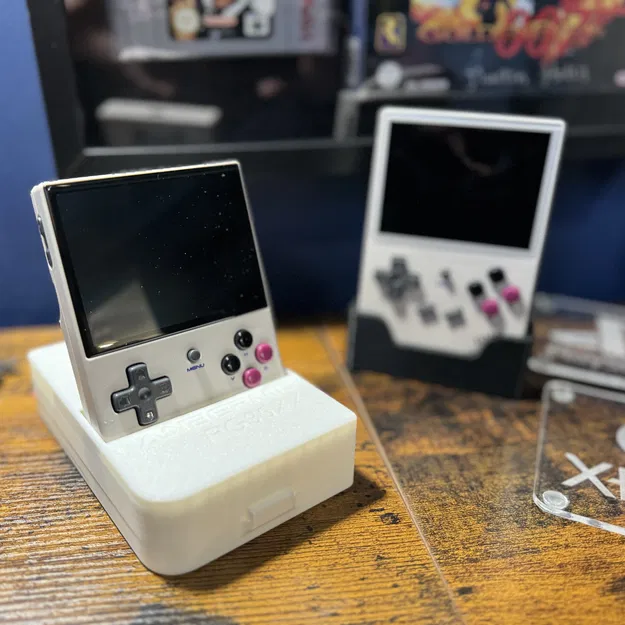 Bộ Case kiêm Giá đỡ trưng bày cho máy chơi game RG35XX Plus - Image 2