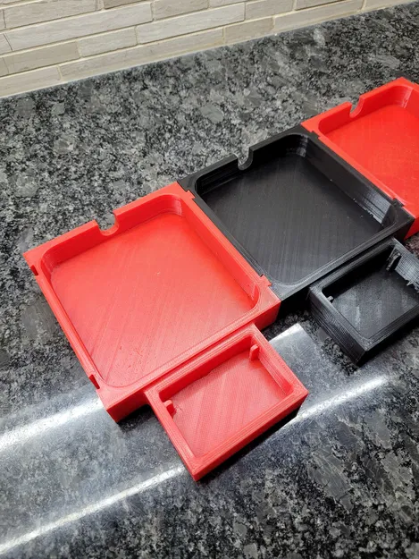 Khay Sạc và Giá Đỡ Bộ Đàm Baofeng UV-5R Có Khóa Liên Động - Image 5