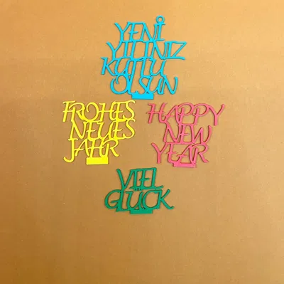 Chú Gnom kèm cỏ ba lá may mắn