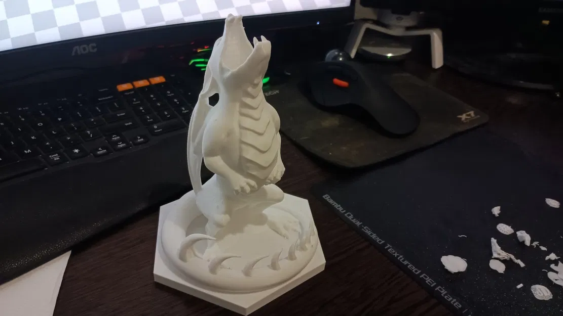 Tháp đổ xúc xắc hình rồng độc đáo cho game thủ Dungeons and Dragons - Image 2