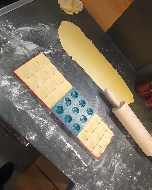 Khuôn làm Ravioli cho máy Bosch MUM5 - Image 2