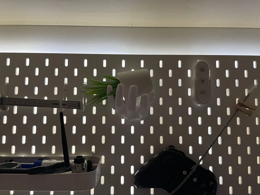 Mô hình bàn tay 3D gắn bảng Skadis IKEA - Giá đỡ đồ độc đáo - Image 2