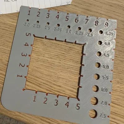 Công cụ đo kim đan và khung mẫu đan 2-trong-1 tiện lợi