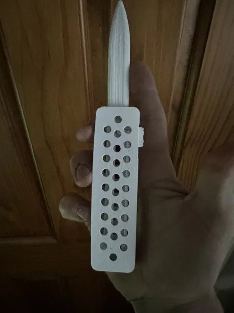 Mô hình dao xếp tự động (OTF Knife) - Dự án in 3D giải trí độc đáo - Image 1