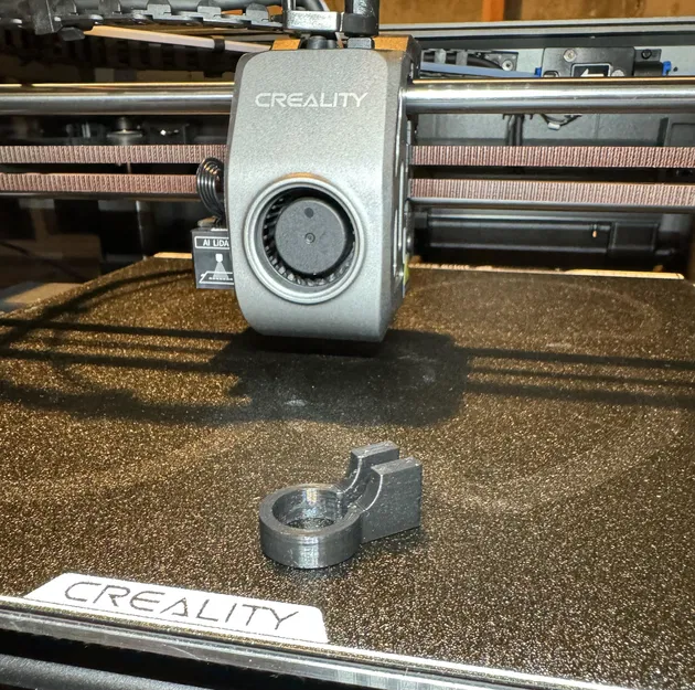 Dụng cụ kẹp trục Z cho máy K1 Max và K1 - Image 1