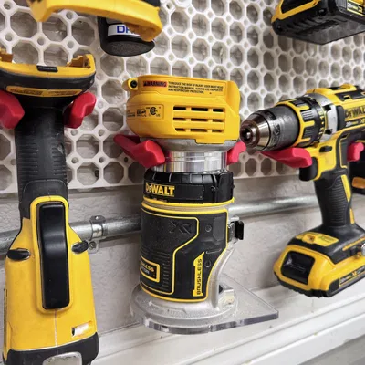 Giá treo máy cắt đa năng Dewalt DCS355 cho hệ thống Multiboard