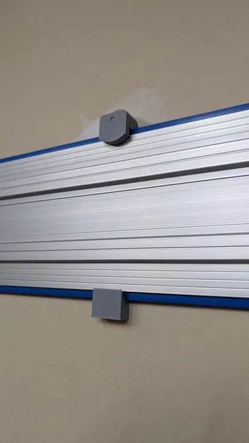 Giá treo tường cho thước dẫn hướng Kreg Accu-Cut gọn gàng - Image 4