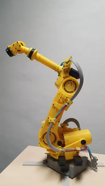 Mô hình Robot Fanuc R-2000iB/210F (tỉ lệ 1:5) - Image 1