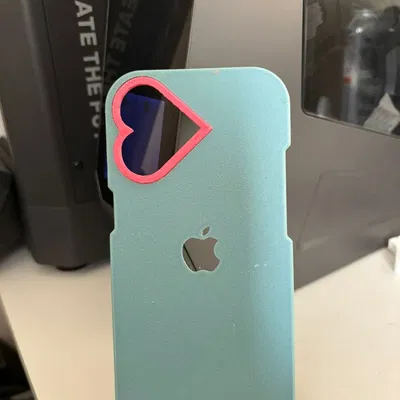 Ốp lưng hình trái tim cho iPhone 16