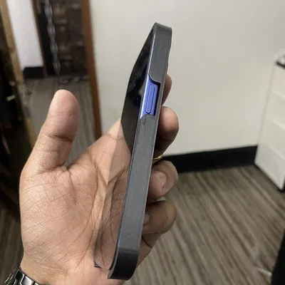 Ốp lưng hình trái tim cho iPhone 16