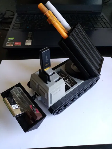 Ống cắm bút hình xe tăng bệ phóng tên lửa - Decor bàn làm việc siêu chất, in không cần support - Image 2