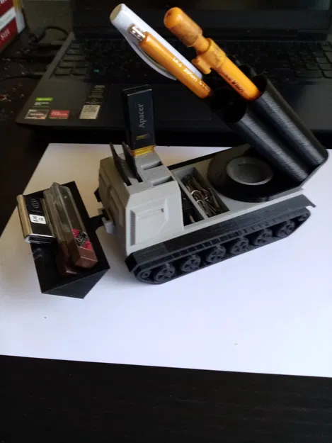 Ống cắm bút hình xe tăng bệ phóng tên lửa - Decor bàn làm việc siêu chất, in không cần support - Image 12