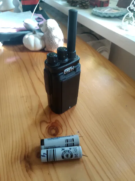 Pin dự phòng cho bộ đàm Baofeng BF-V8A - Image 2