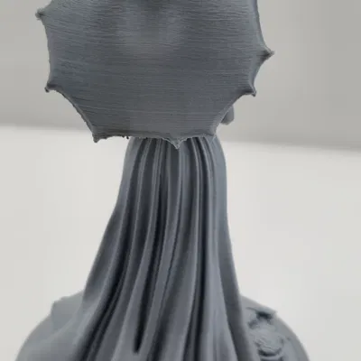 Tượng Quý Cô Cầm Ô – Mô hình nhân vật phong cách Bridgerton