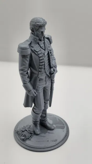 Tượng Quý Ông Quân Đội – Mô hình nhân vật phong cách Bridgerton - Image 3