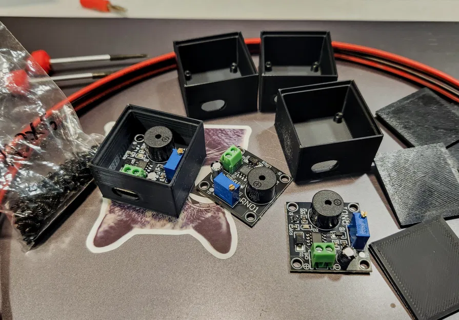 Hộp đựng cảnh báo điện áp thấp cho pin LiFePo4, Heltec, trạm nguồn 12v/24v - Image 1