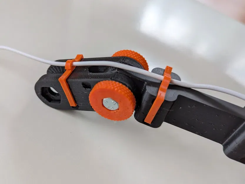 Kẹp đi dây Snap-Fit cho giá đỡ Raspberry Pi Camera khớp nối - Image 1