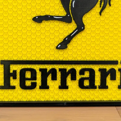 Tranh treo tường biểu tượng Ferrari in 3D độc đáo