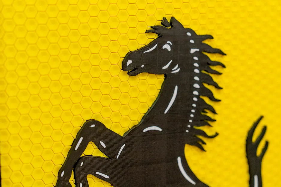 Tranh treo tường biểu tượng Ferrari in 3D độc đáo - Image 5