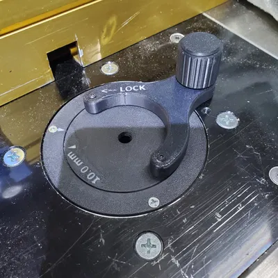 Bộ thân, vòng đệm và dụng cụ cho tấm bàn phay Rockler