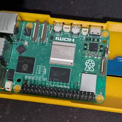 Vỏ hộp Raspberry Pi 5 tùy chỉnh cho module EMMC to SD tiện lợi