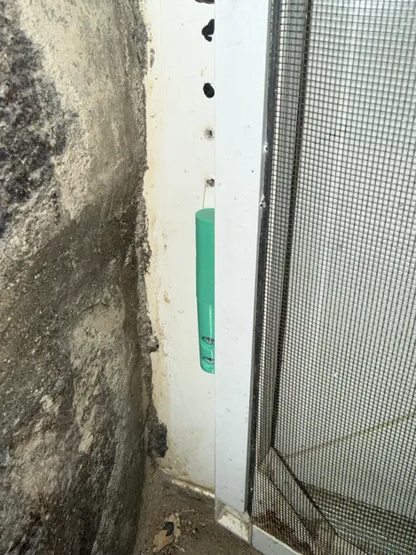 Bản lề gắn khung lưới chống muỗi (Fly Screen Hinge Bracket) - Image 2