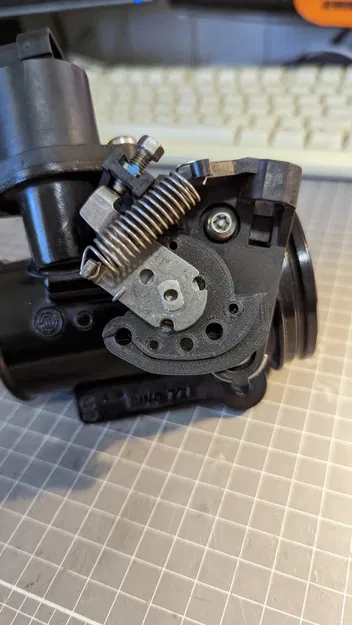 Thay thế Cam dây ga cho BMW R1200 - Image 4