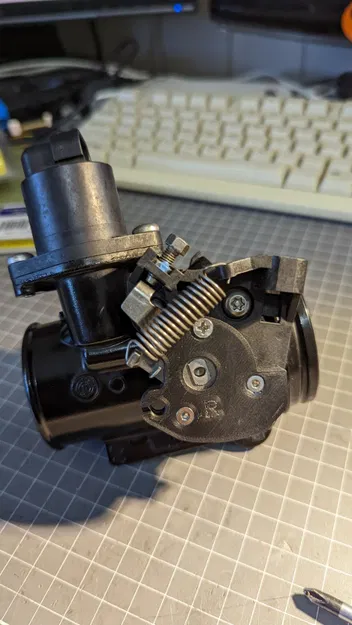 Thay thế Cam dây ga cho BMW R1200 - Image 5