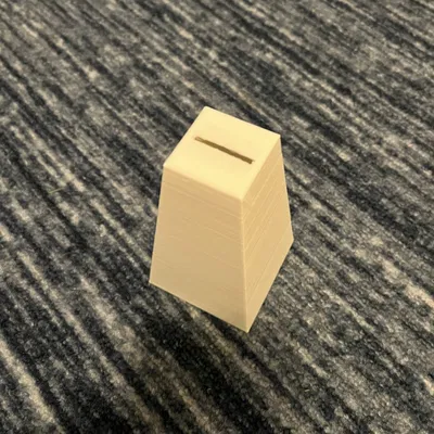 Ống heo tiết kiệm độc đáo không thể mở (Unopenable Piggy Bank)