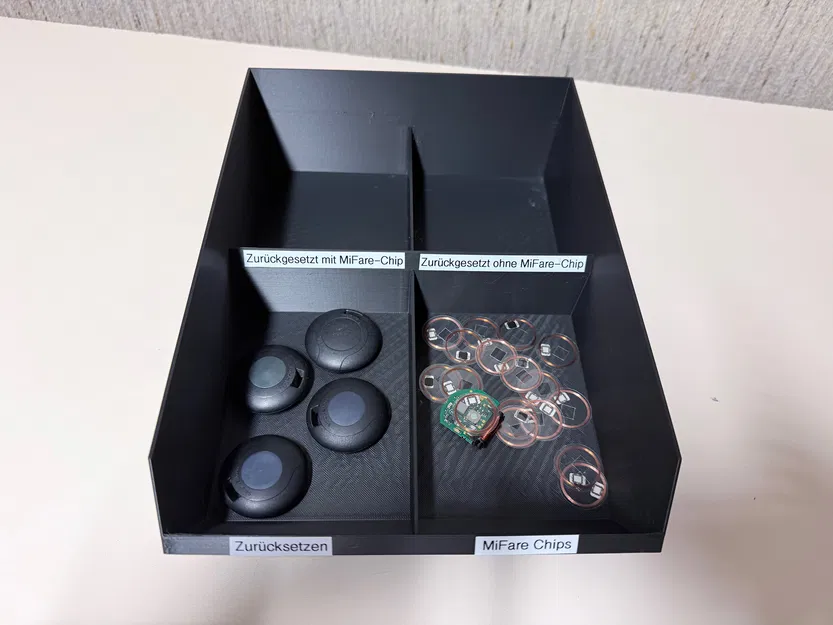 Khay Đựng Đồ Đa Năng 4 Ngăn Có Nhãn Dán - Giải Pháp Sắp Xếp Thông Minh - Image 4