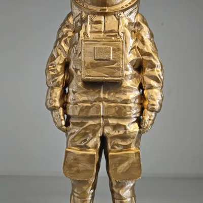 Mô hình phi hành gia Aouda Suit – Trang trí in 3D độc đáo