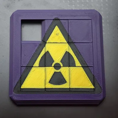 Trò chơi xếp hình ký hiệu phóng xạ 3D (Radioactive Puzzle)