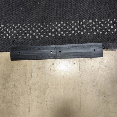 Kẹp giữ thảm chống trượt