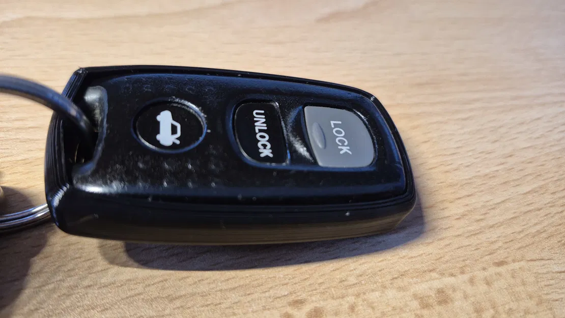 Ốp bảo vệ remote xe Mazda MX-5 NB (In 3D bằng TPU) - Image 1