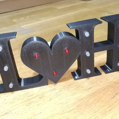 Bảng hiệu đèn LED chữ cái L&H phong cách vintage trang trí