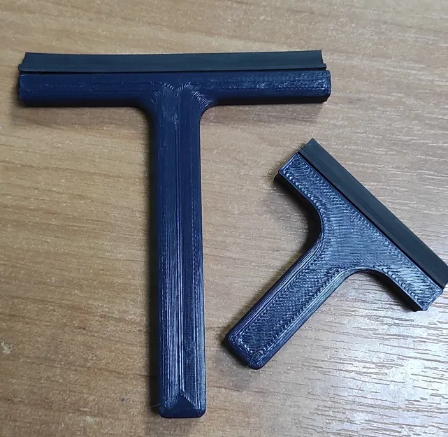 Cây gạt nước cầm tay cho gương chiếu hậu (Tái chế từ lưỡi gạt cũ) - Image 1