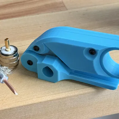 Dụng cụ tuốt cáp đồng trục LMR400 cho đầu nối bấm PL259