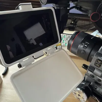 Hood và Nắp bảo vệ màn hình (Viewfinder) cho Sony FX6