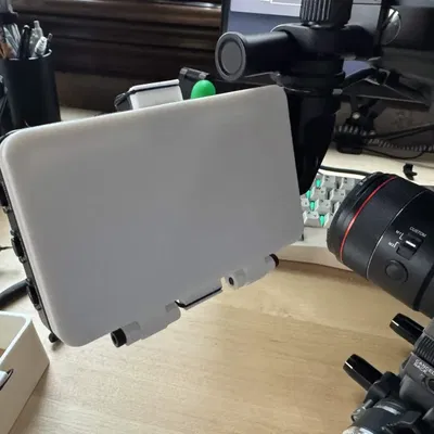 Hood và Nắp bảo vệ màn hình (Viewfinder) cho Sony FX6