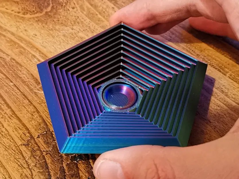 PentaFlex Fidget Spinner - Mẫu xoay ngũ giác độc đáo - Image 1