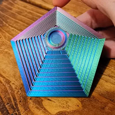 PentaFlex Fidget Spinner - Mẫu xoay ngũ giác độc đáo