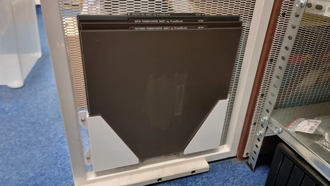 Giá treo tường cho tấm plate PrusaXL - Image 1